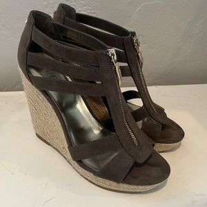 Guess wedge heels